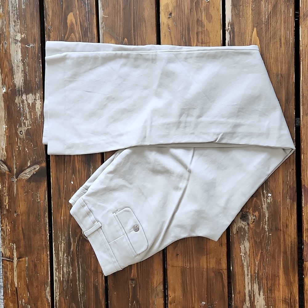 💙 Banana Republic Ryan Fit Kahki Dress pants